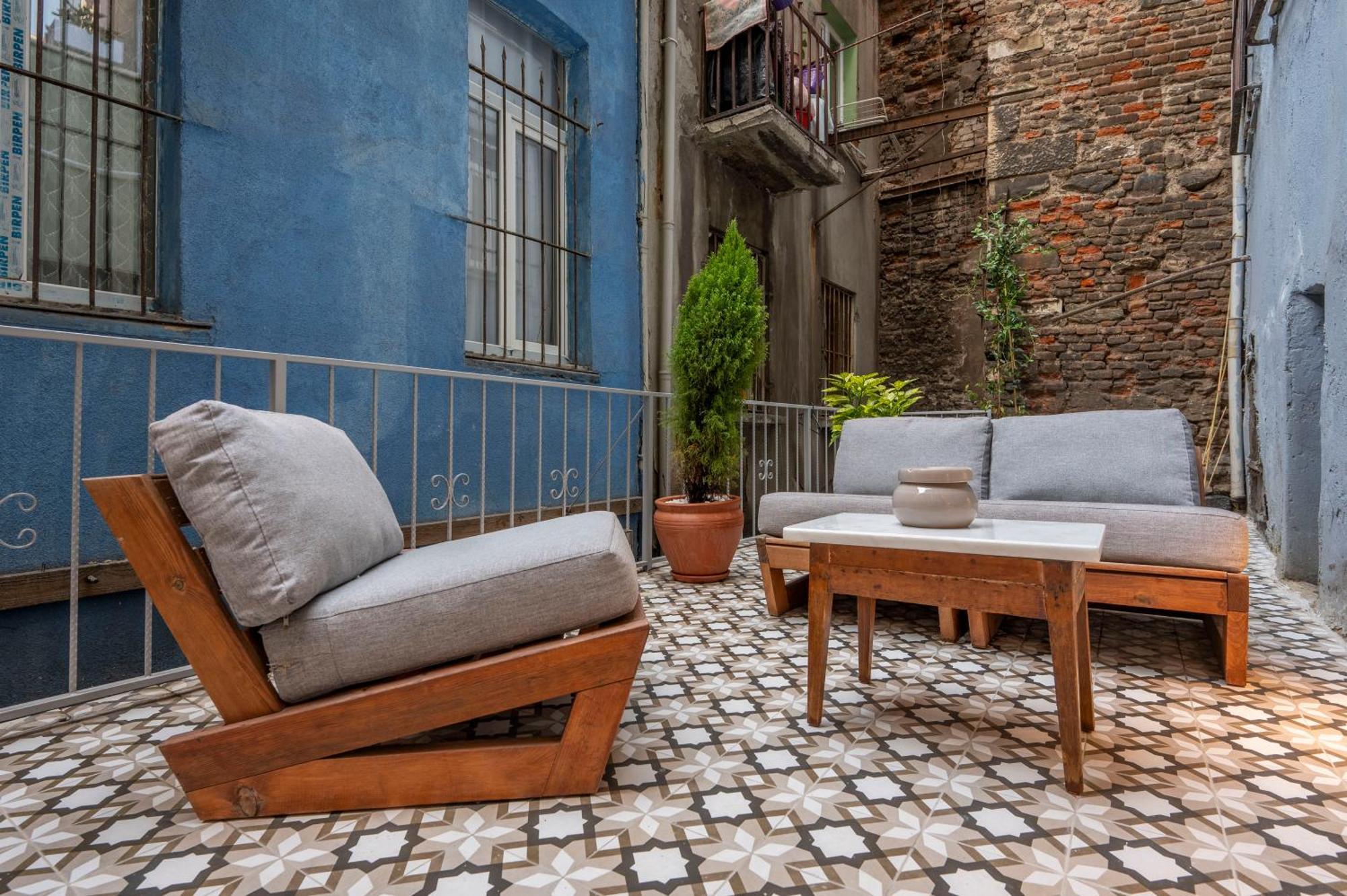 The Stylish Townhouse - Center *