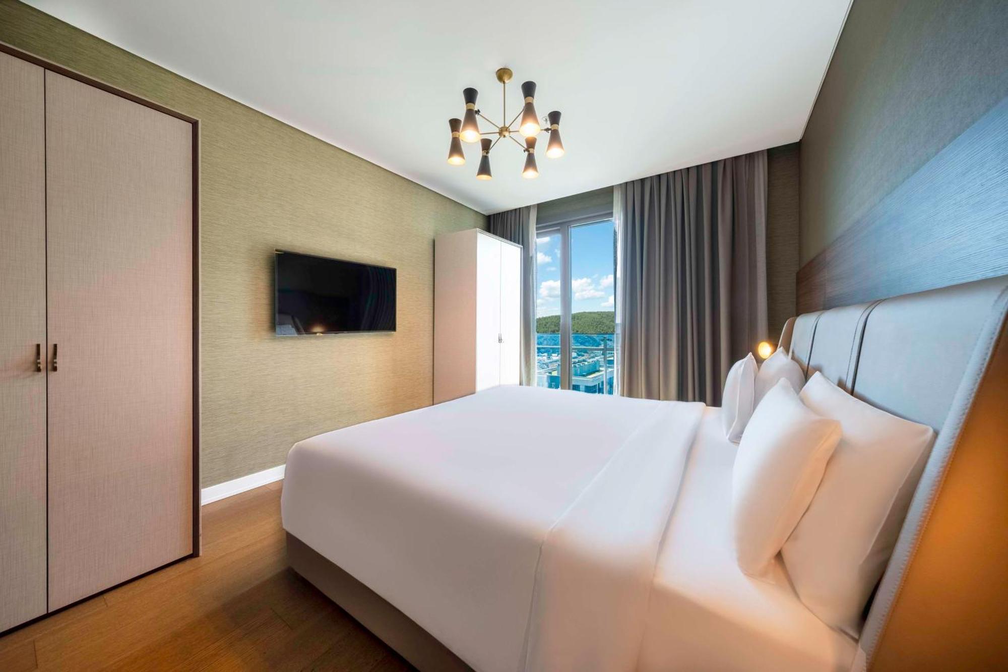 Radisson Residences Vadistanbul Hotel