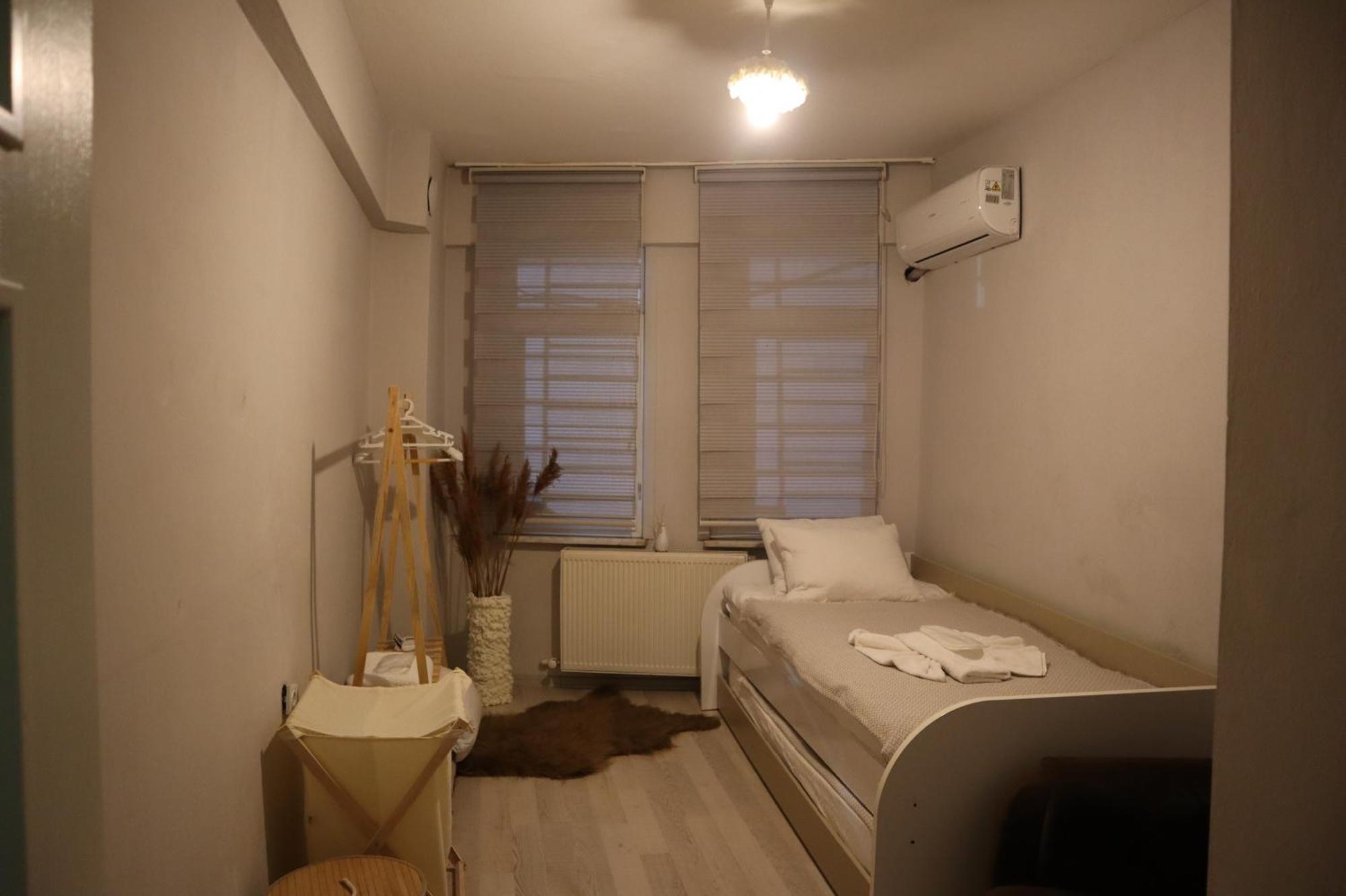 Erkul Old 2 Apartment *