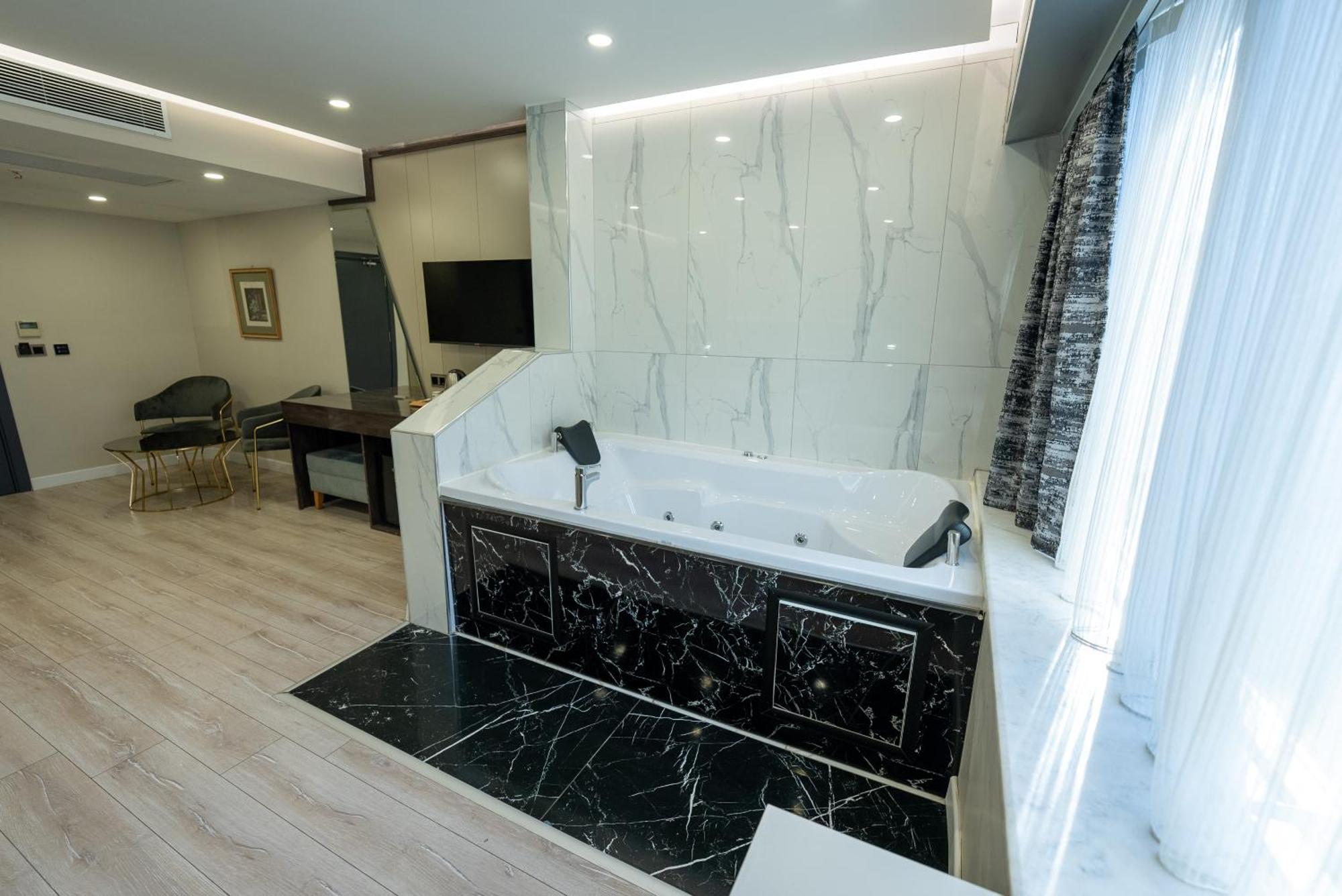 Hotel Meros Istanbul