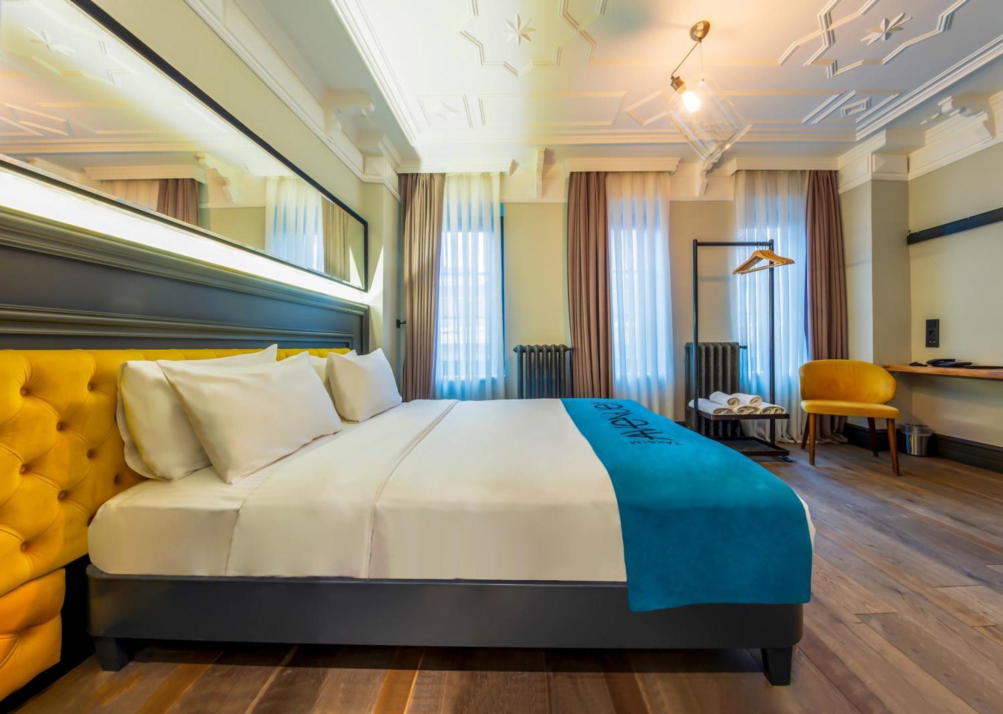 Taksim Avenue Hotel 4*