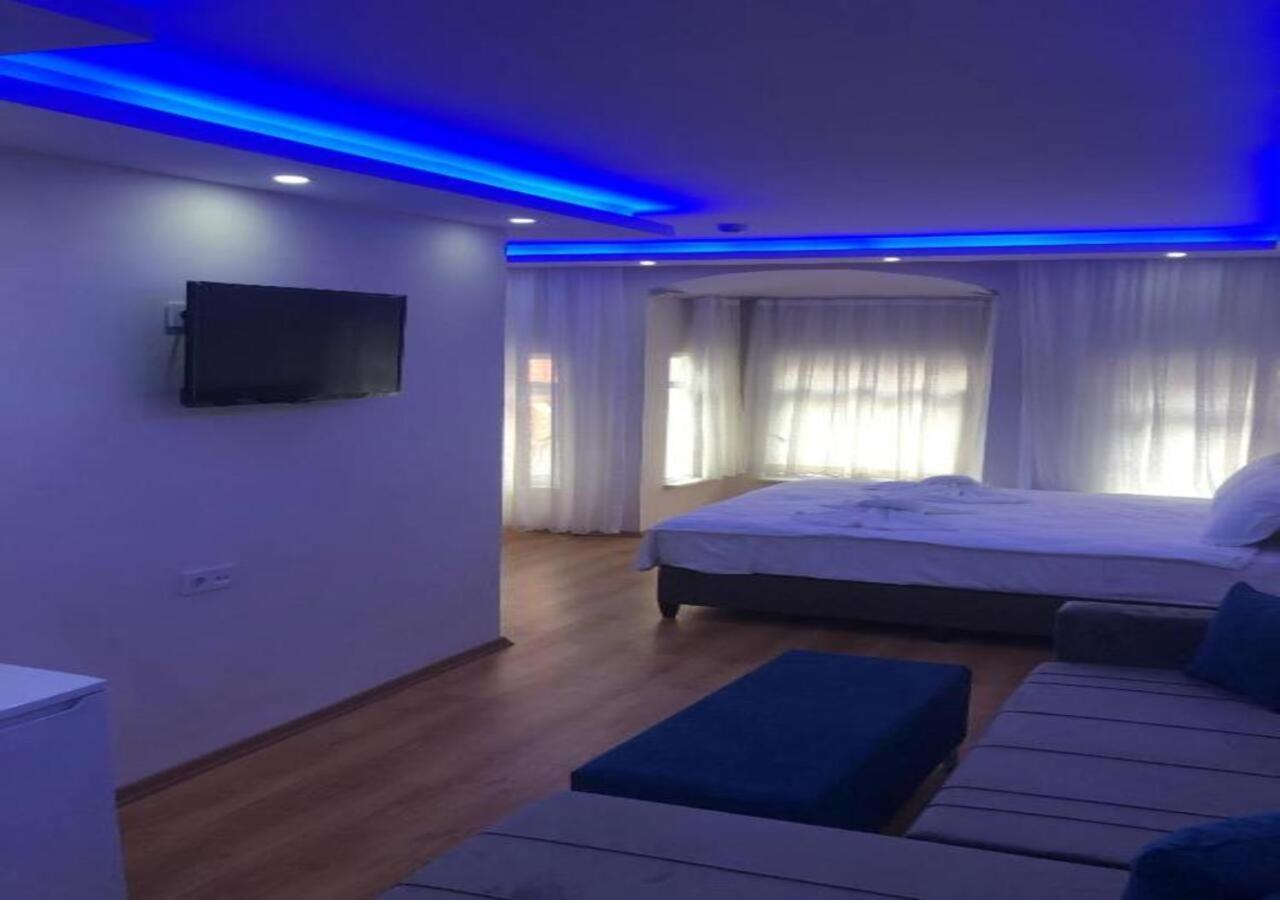 Blue Royal 3*