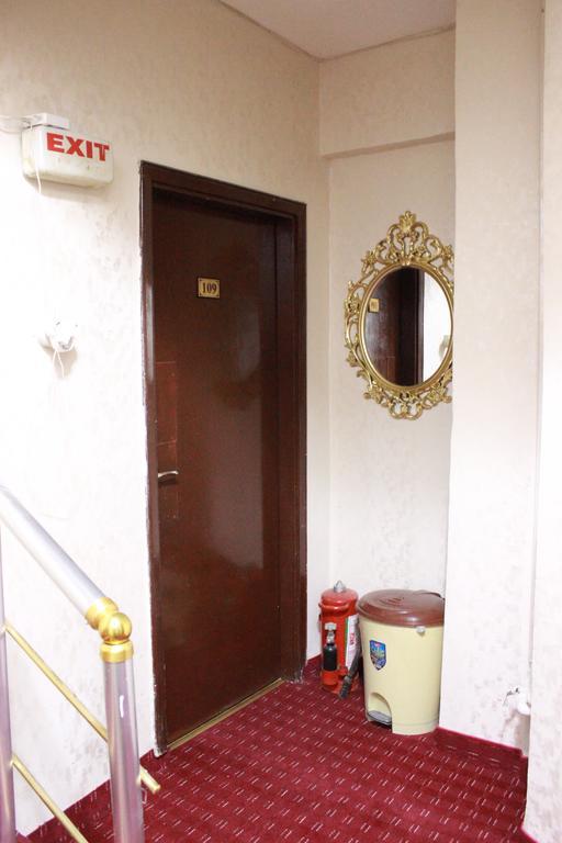 Simge Hotel *