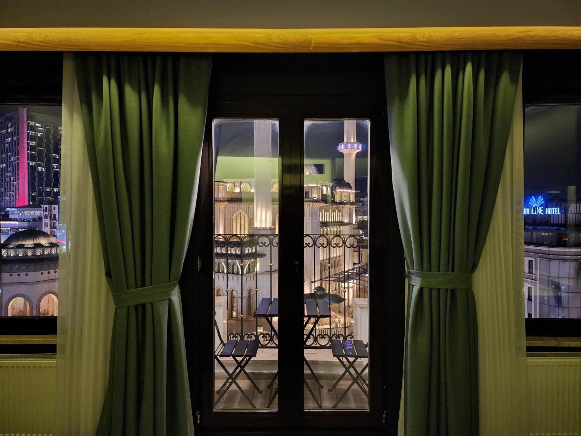 Taksim Landhouse Istanbul