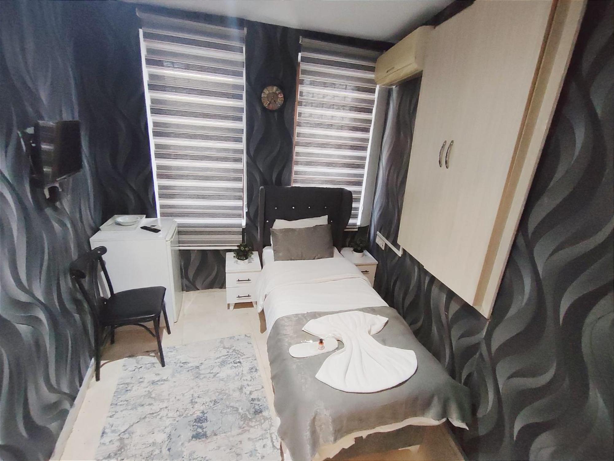 Taksim Central House *