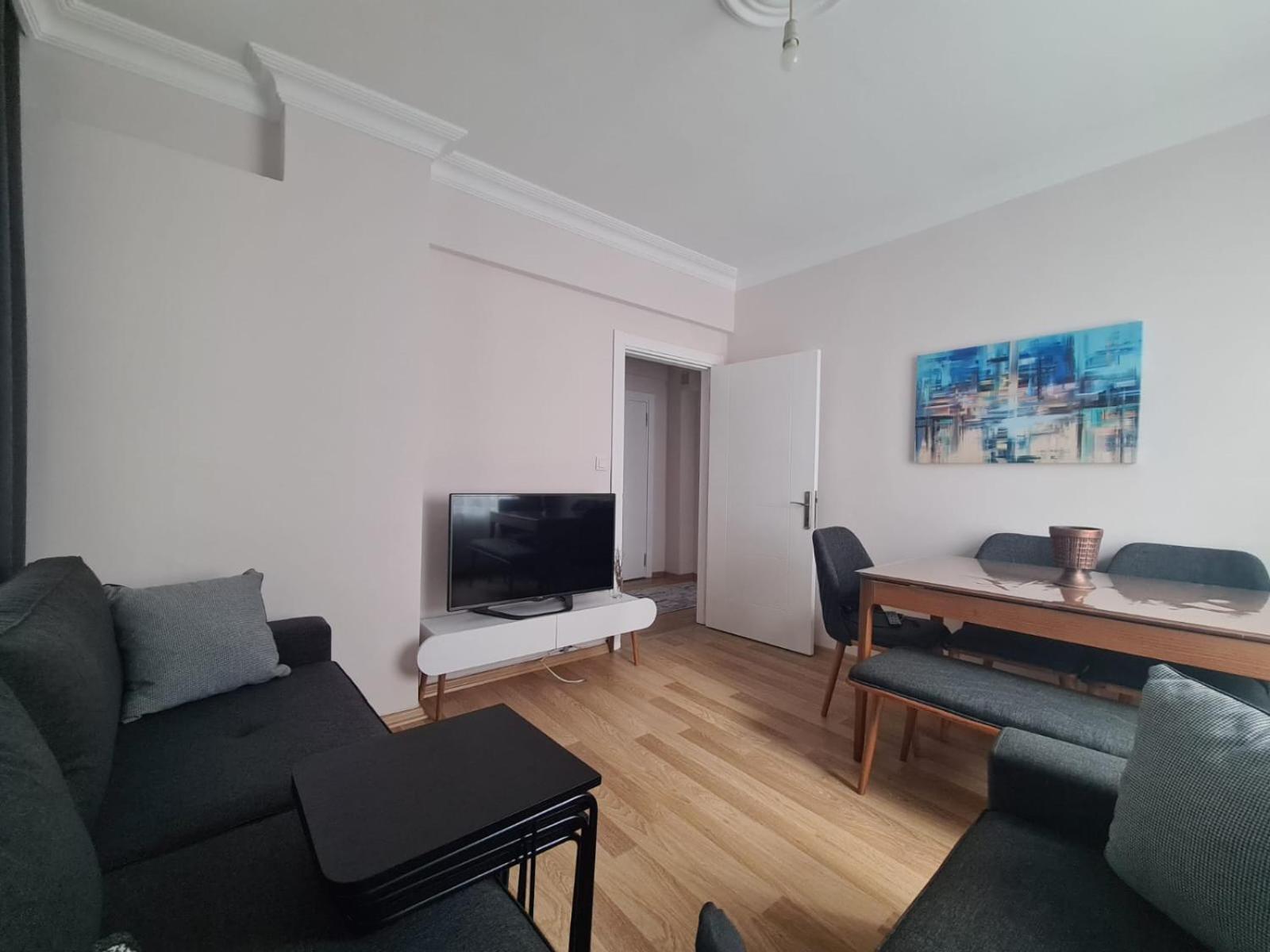 Apartment 19 Mayis *