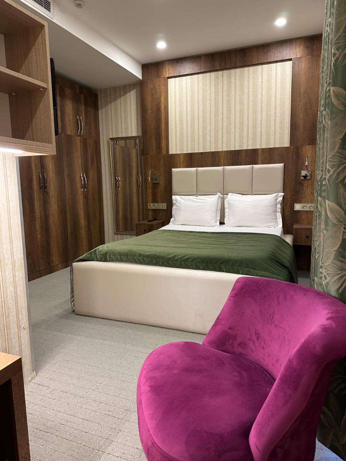 Hotel Mardy 3*