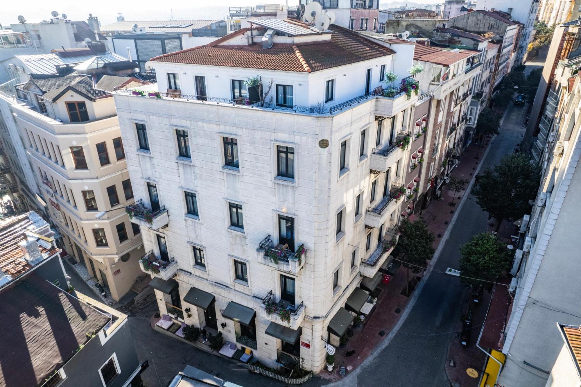 Selvese Collection Hotel Galata 1875 2*