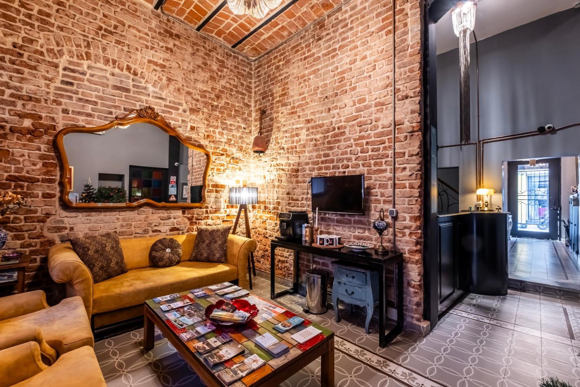 Selvese Collection Hotel Galata 1875 2*