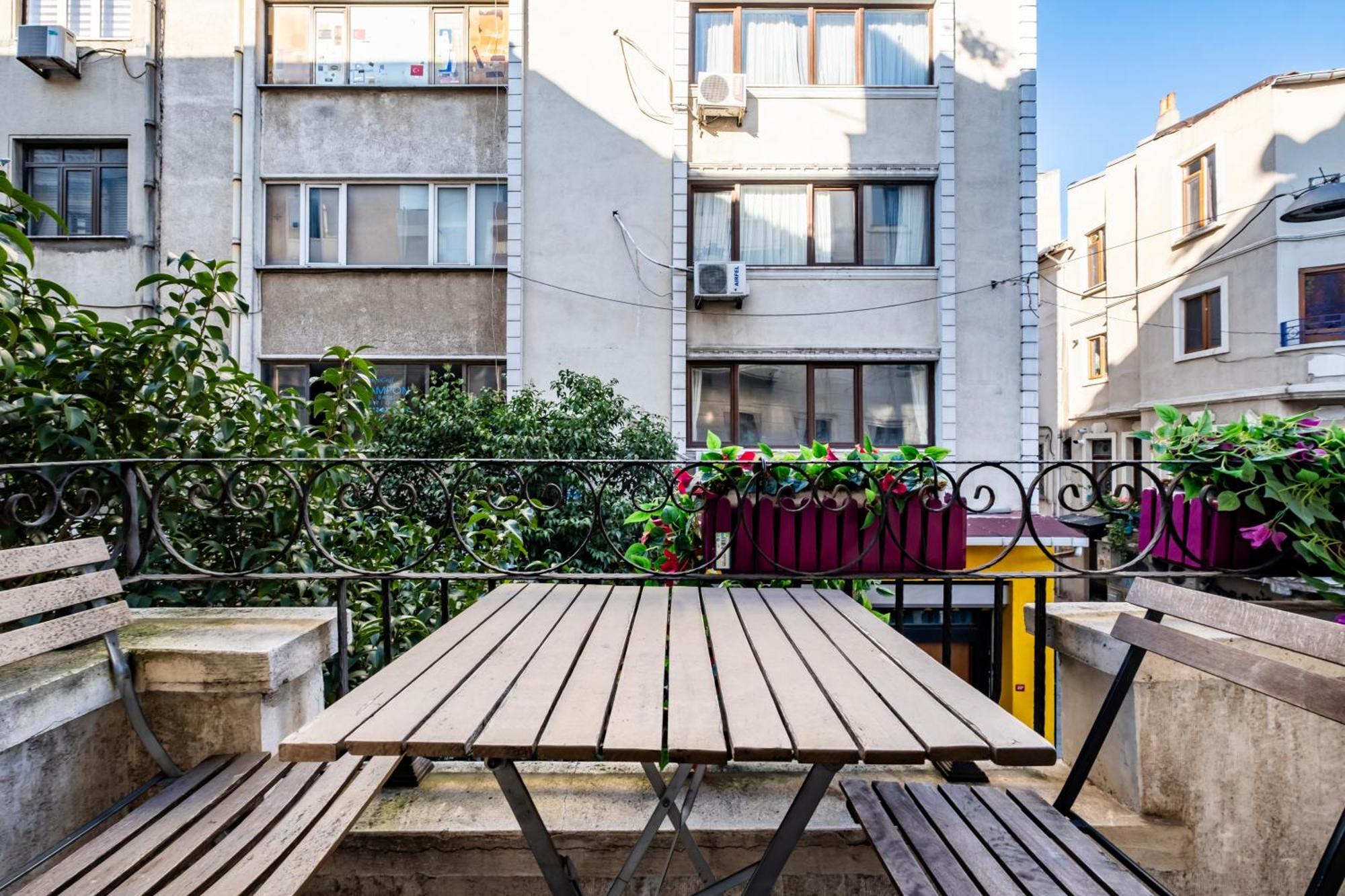 Selvese Collection Hotel Galata 1875 Hotel 2*
