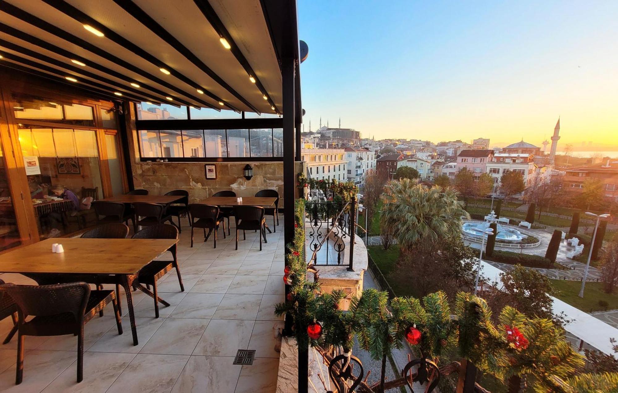 Saruhan Hotel