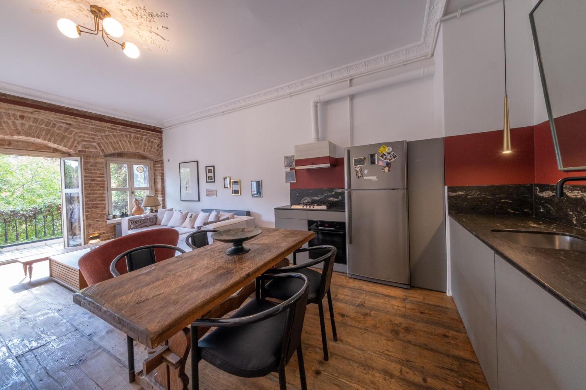 The Riviera Loft : Lovely 1br W/ Stunning Terrace