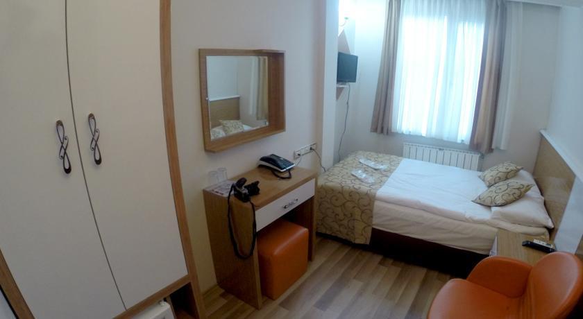 Hotel Lal