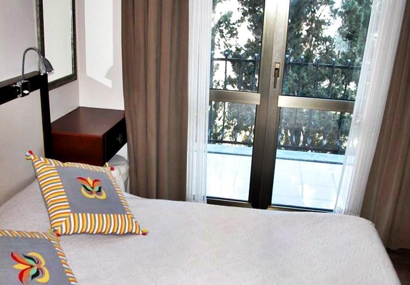 Park Aparthotel 3*