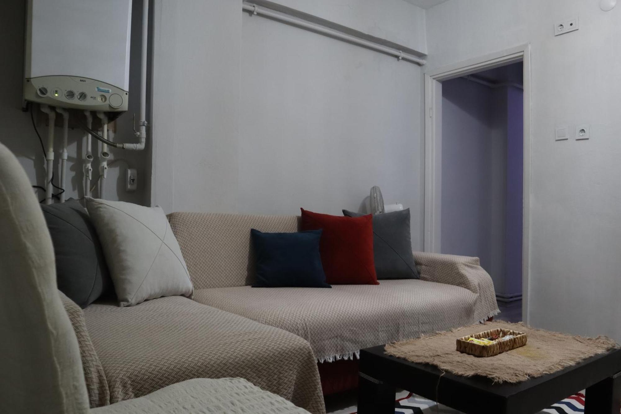 Erkul Old 4y Apartment Istanbul