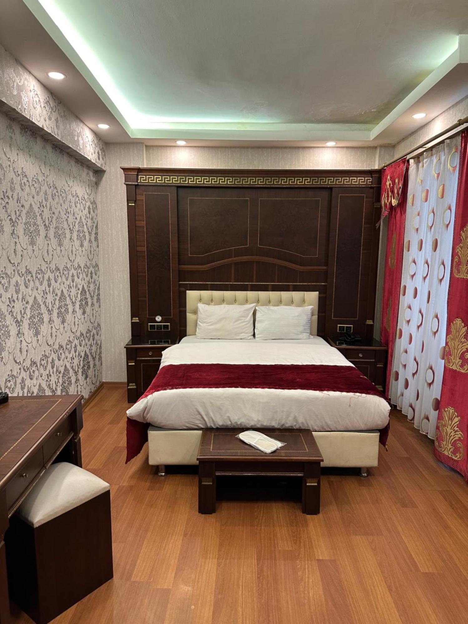 Napolyon Hotel
