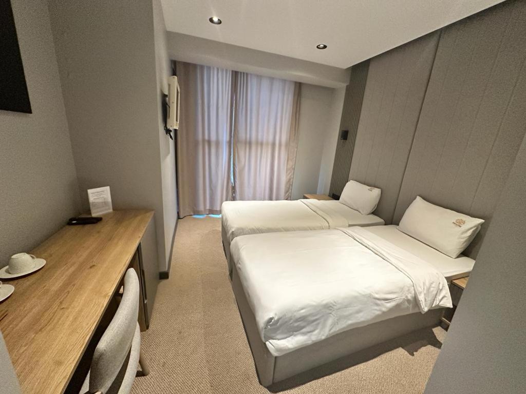 Hotel Sherlock Homes 4*