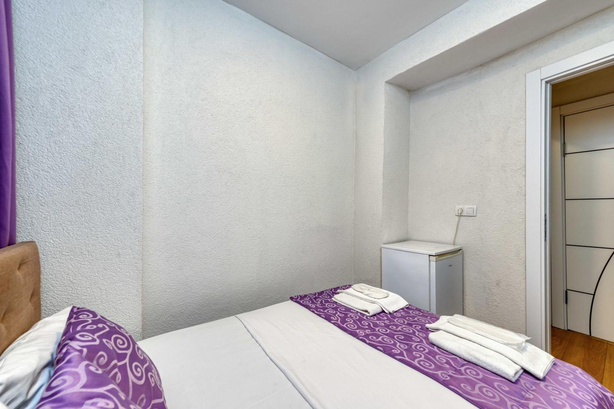 Otel Old House