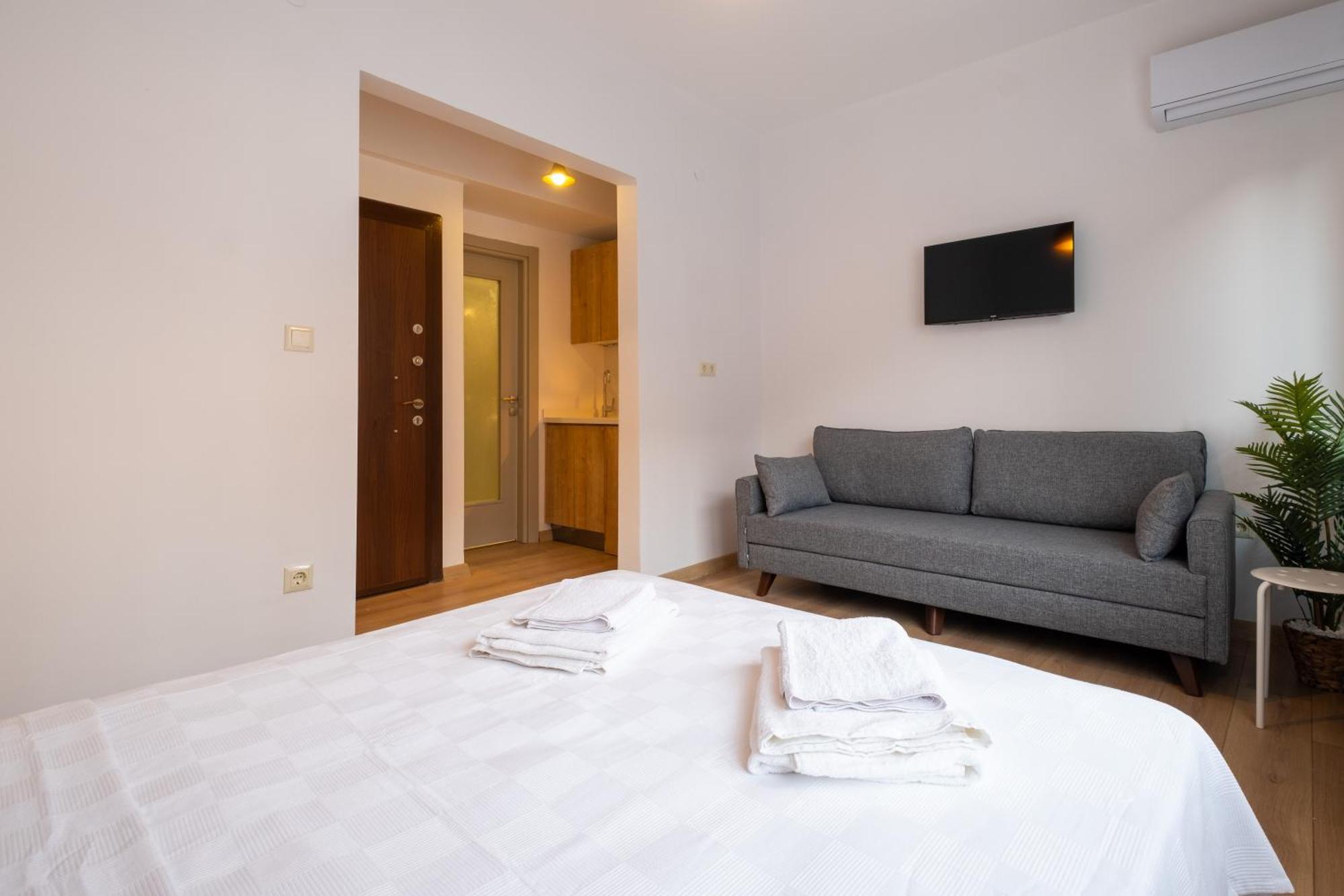 Mayer Tomtom Park Apartment Istanbul