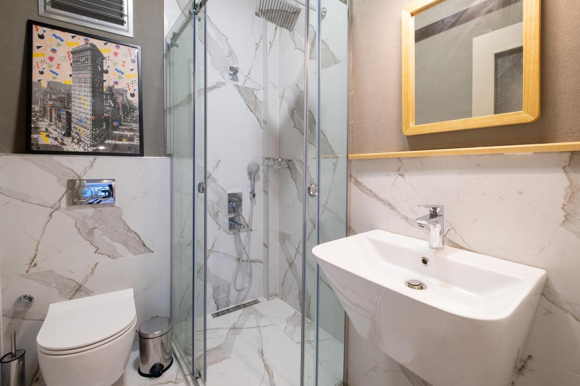 Apartment Mayer Tomtom Park Istanbul