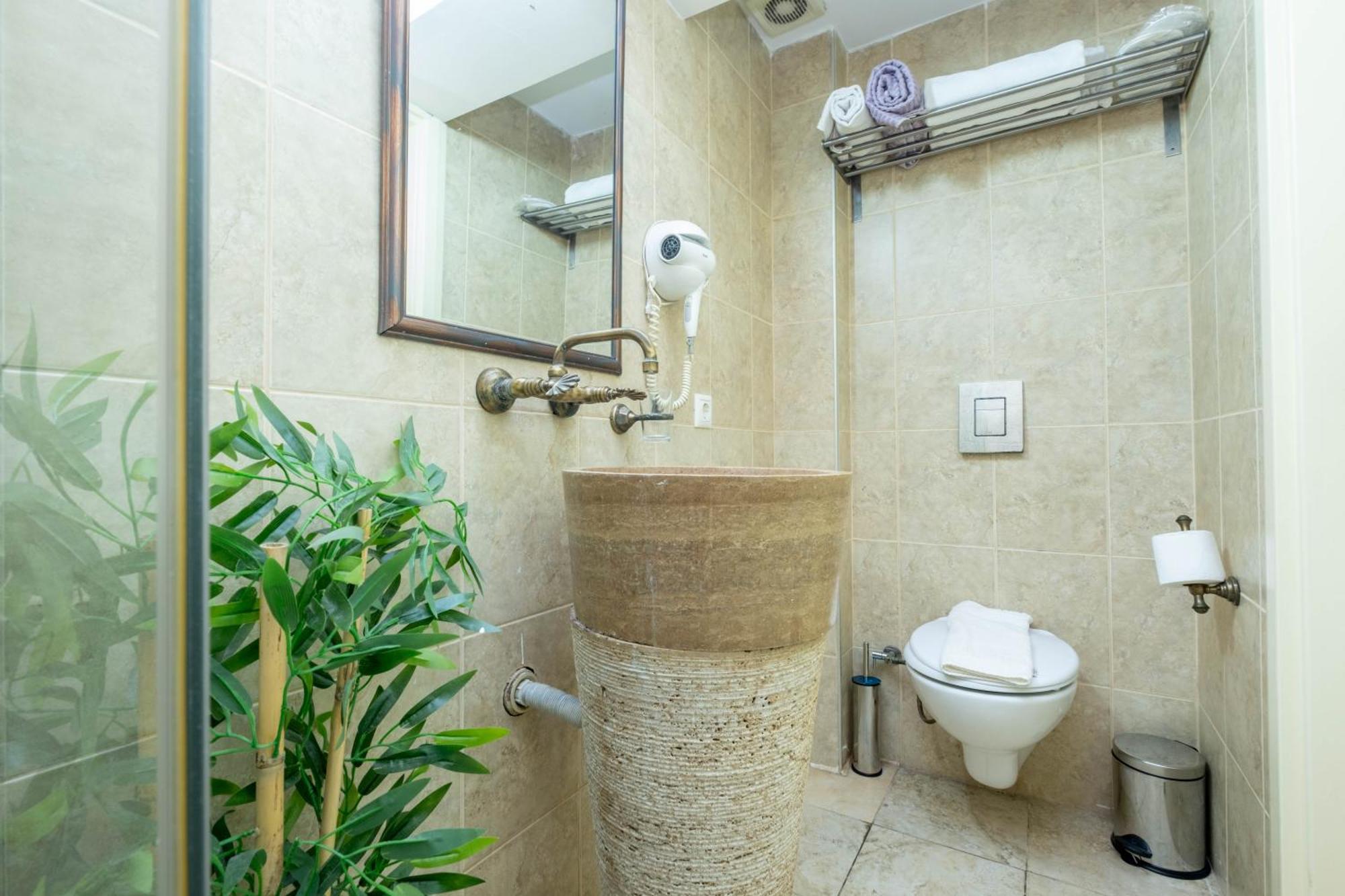 Otel Vg Taksim 3*