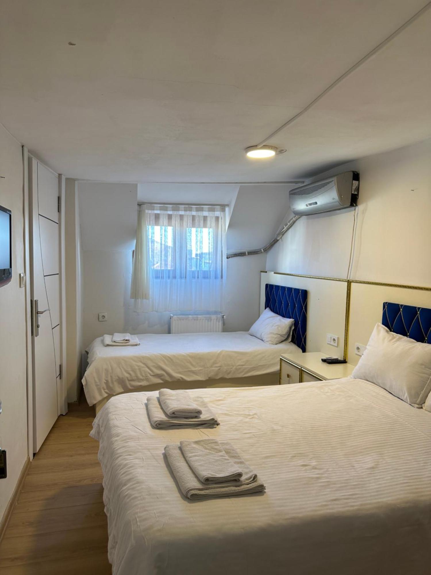 Otel Old House