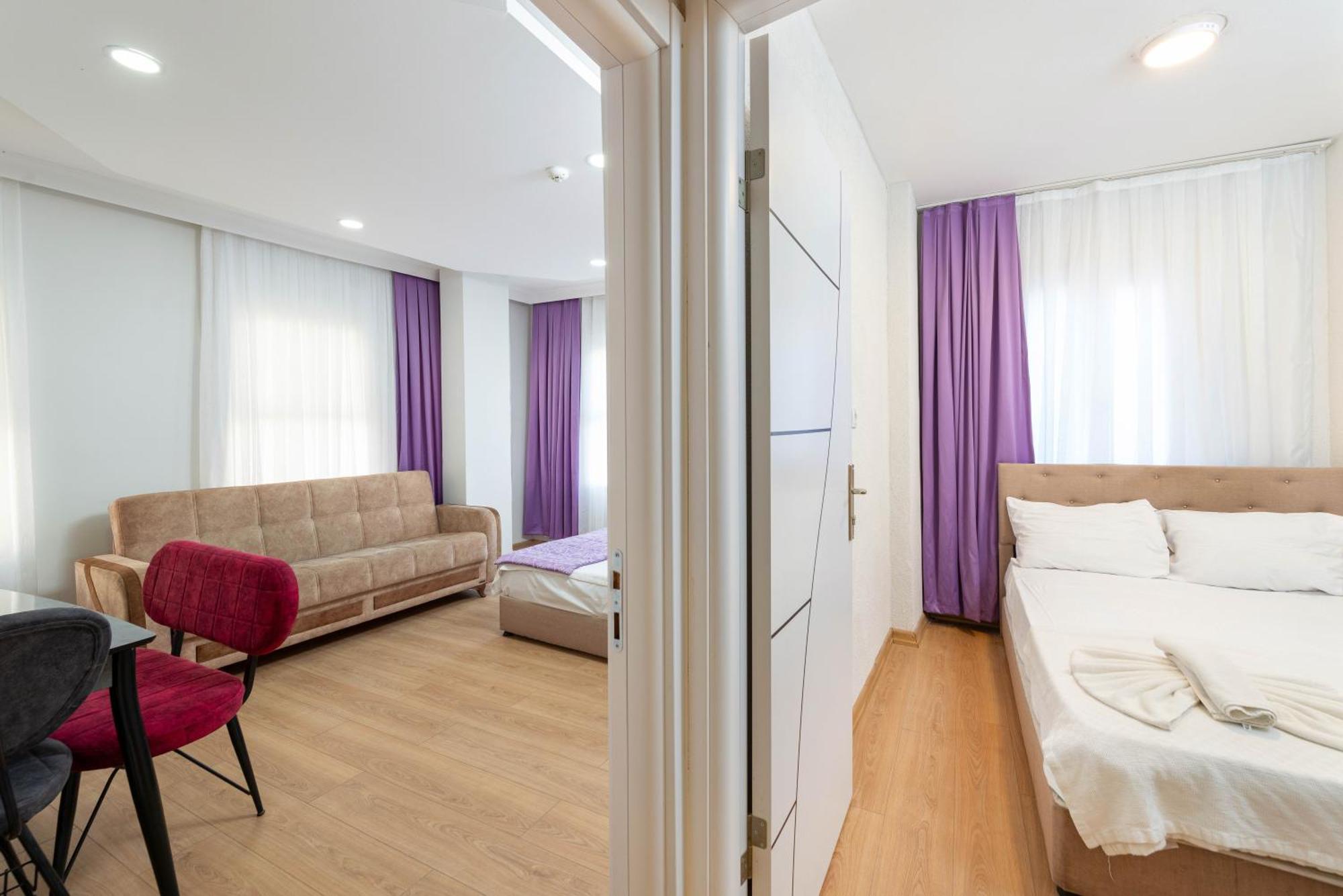 Old House Otel