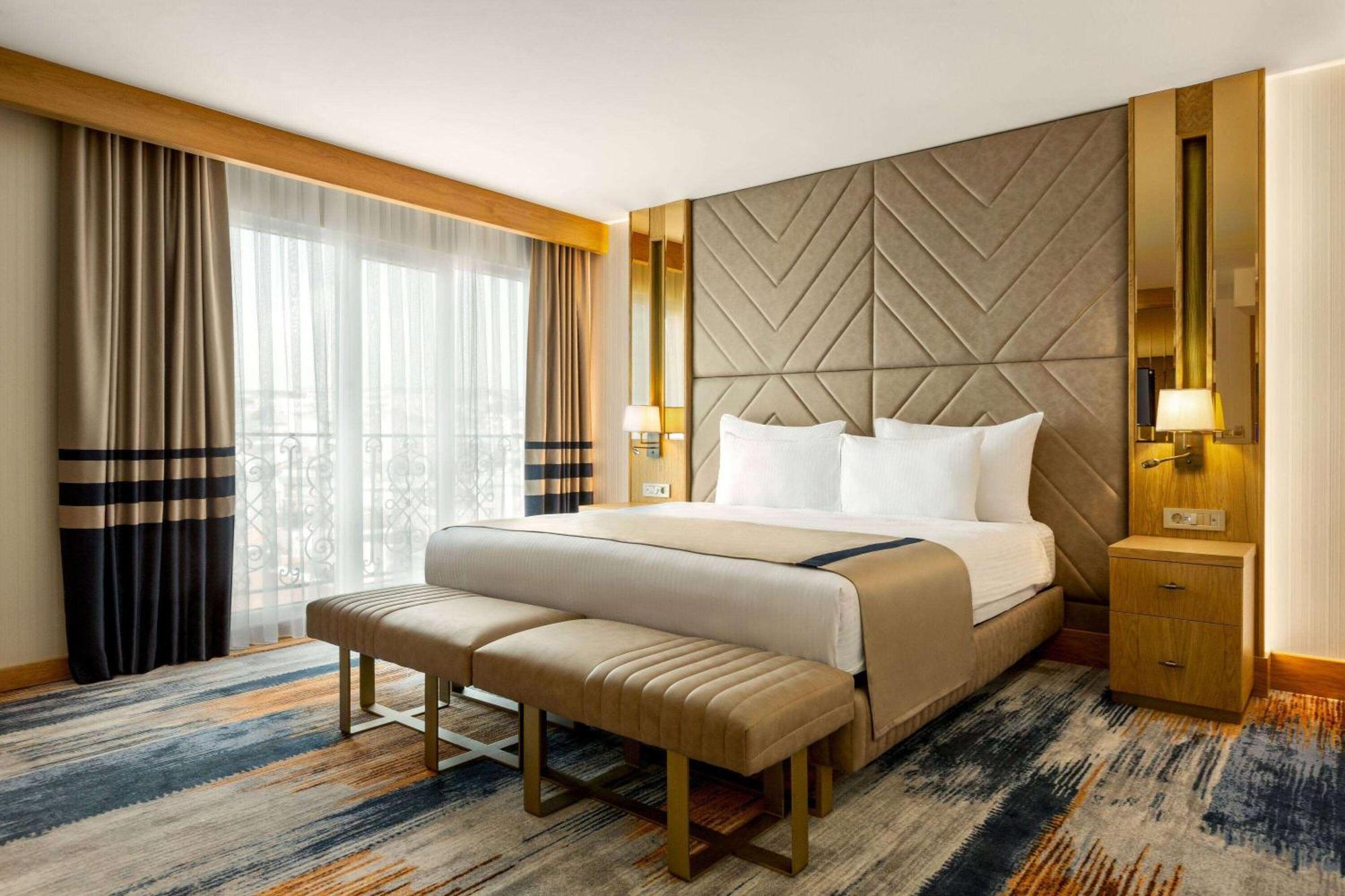 Days By Wyndham Bomonti Hotel 4*