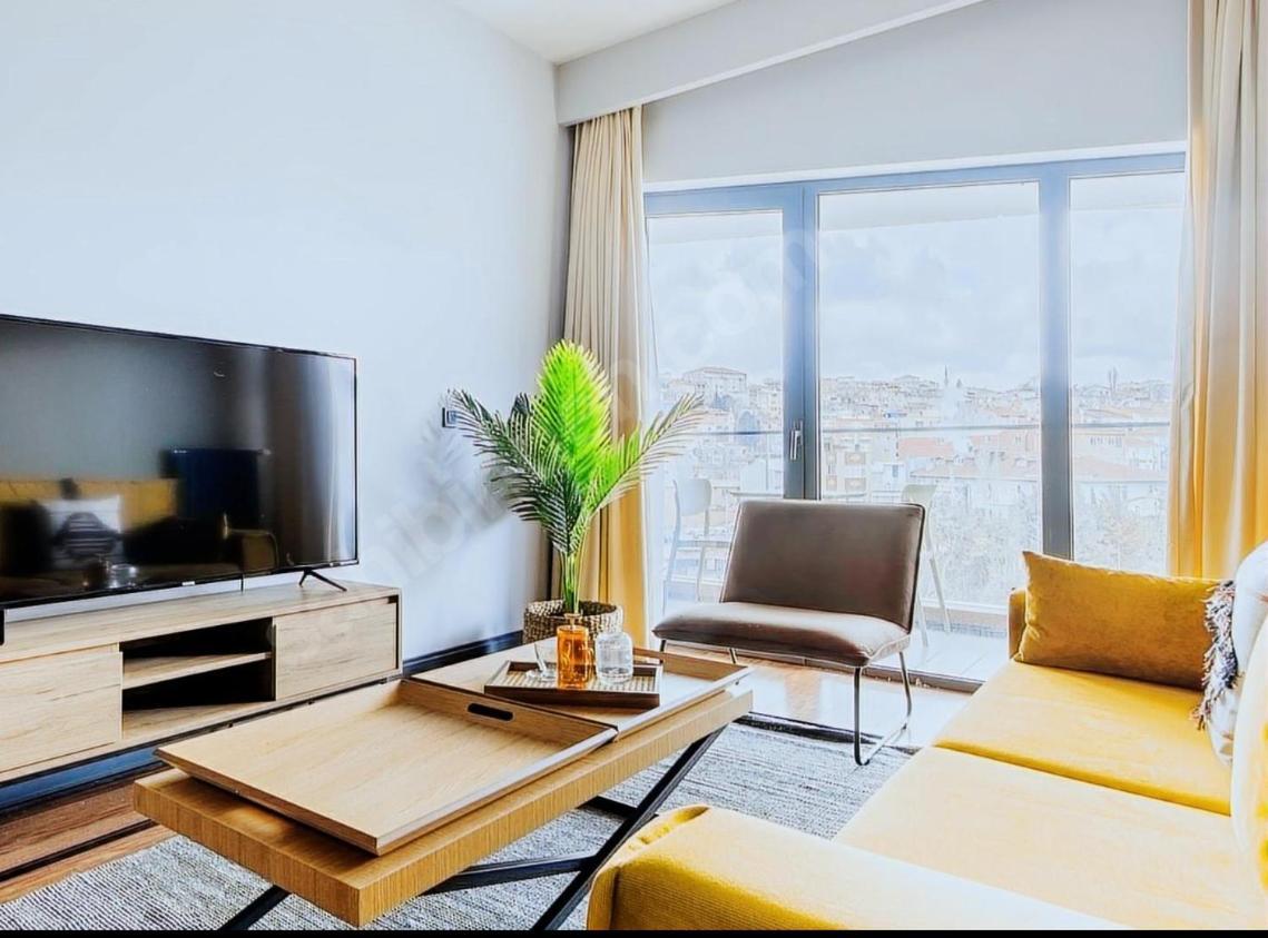 Flats And Near Taksim Square Apartment