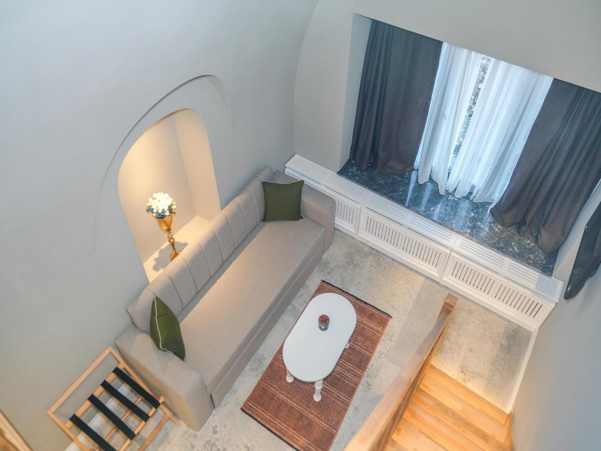Palazzo Karakoey Otel