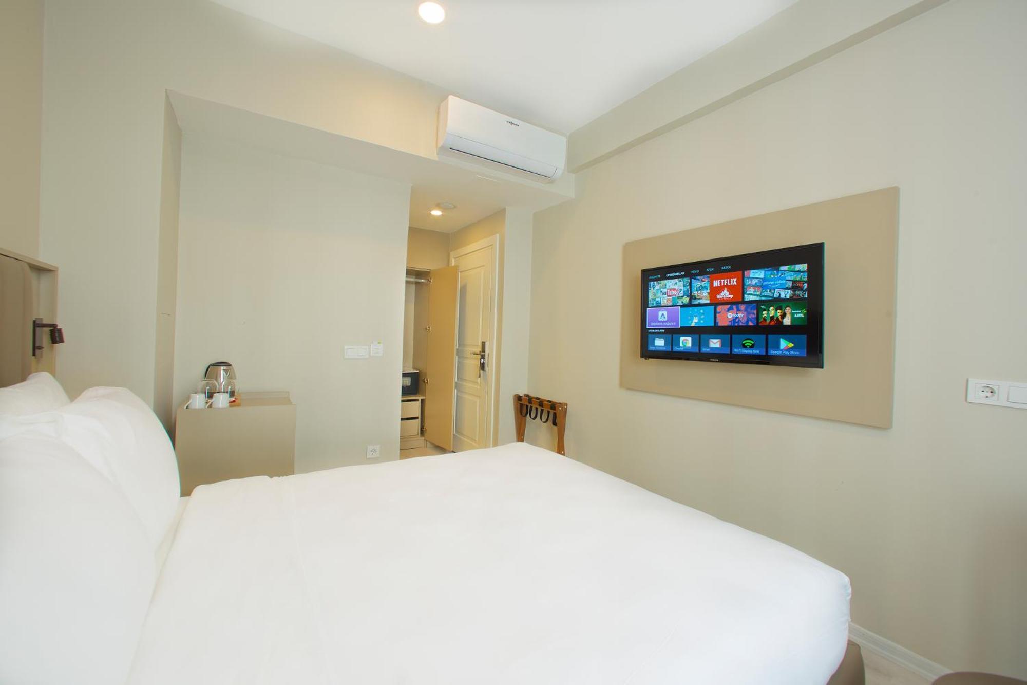 Joy Taksim Hotel *