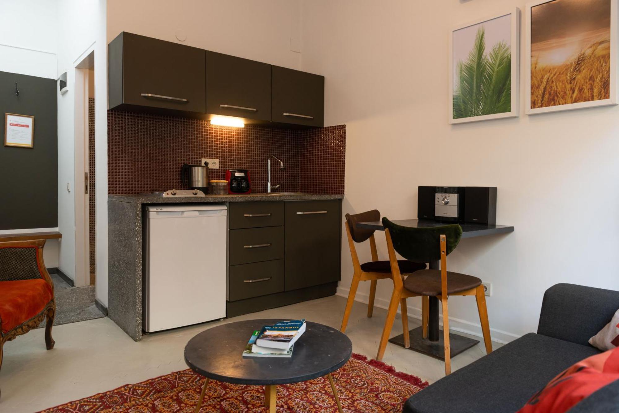 Mayer Galata Apartment