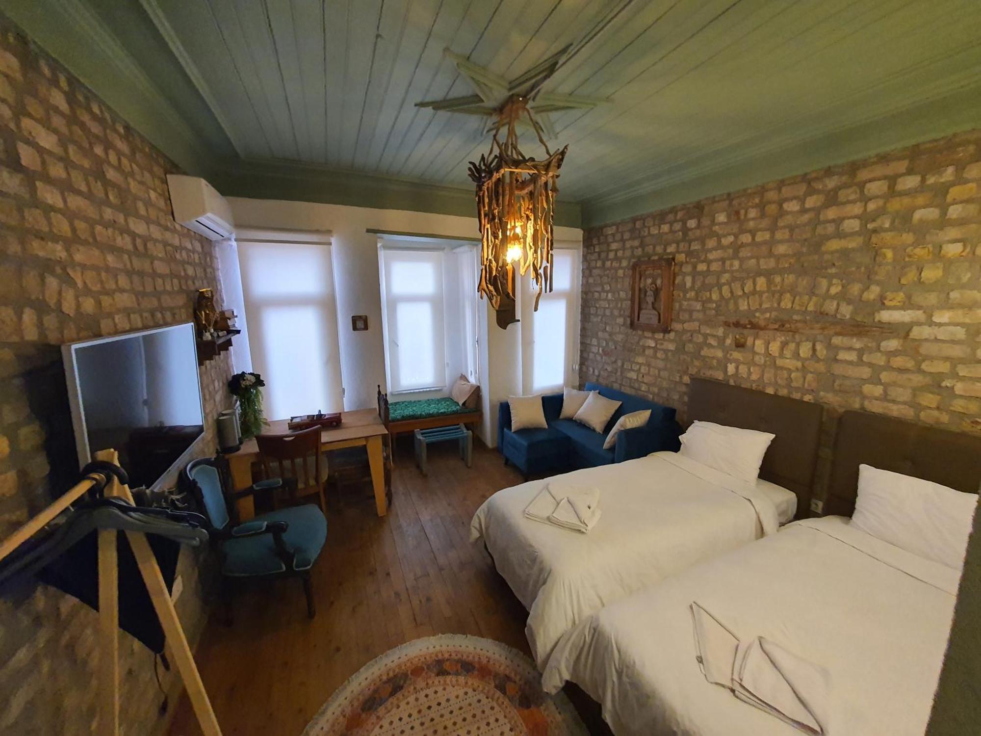 Apartment Balat Historical House