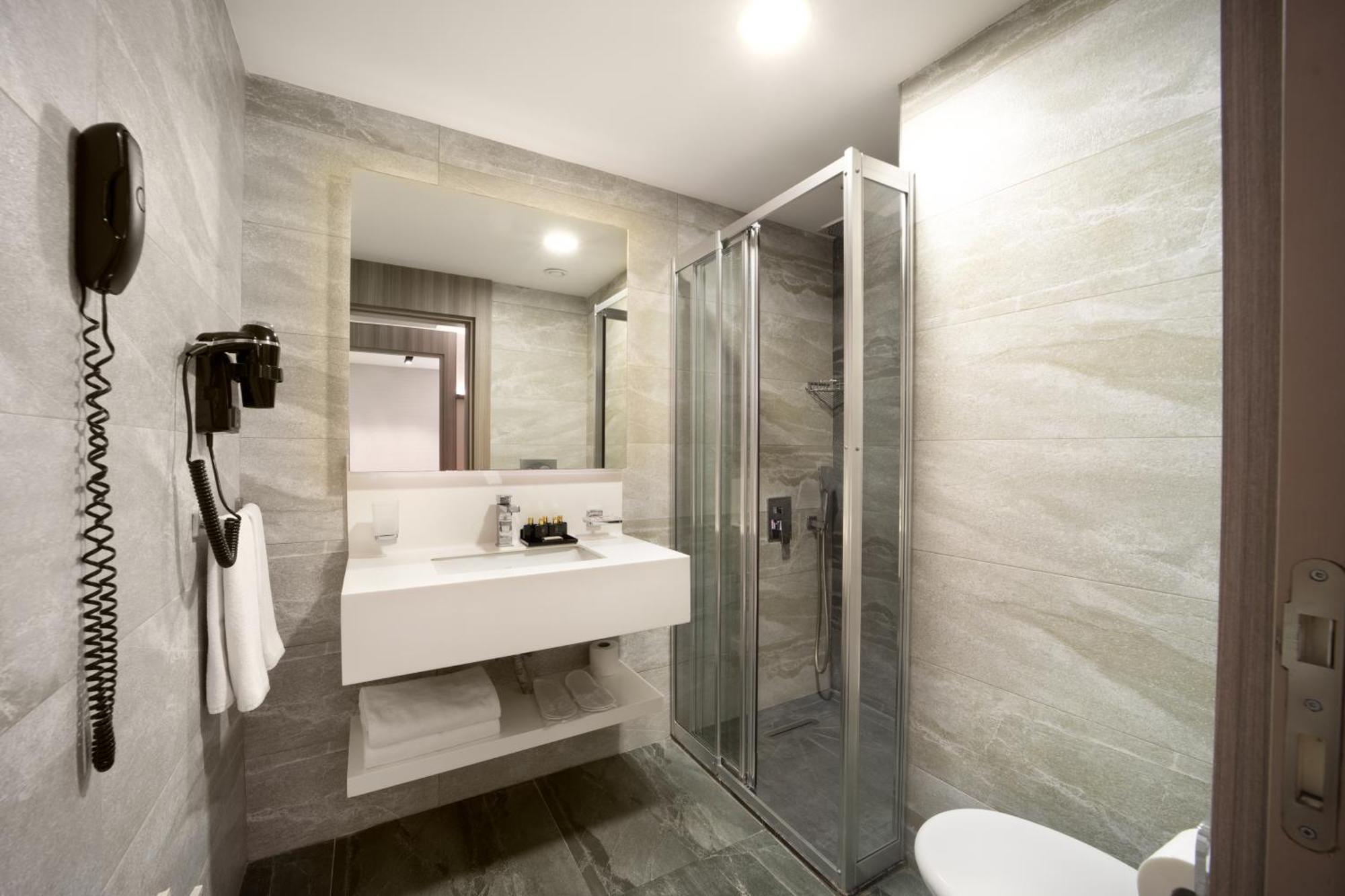 Hotel Nish Palace Exlusive 4*