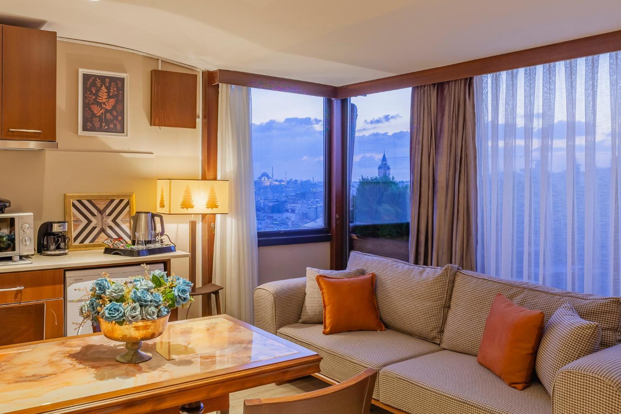 Apart Otel Lord Morgan & Exclusive Design Cihangir İstanbul
