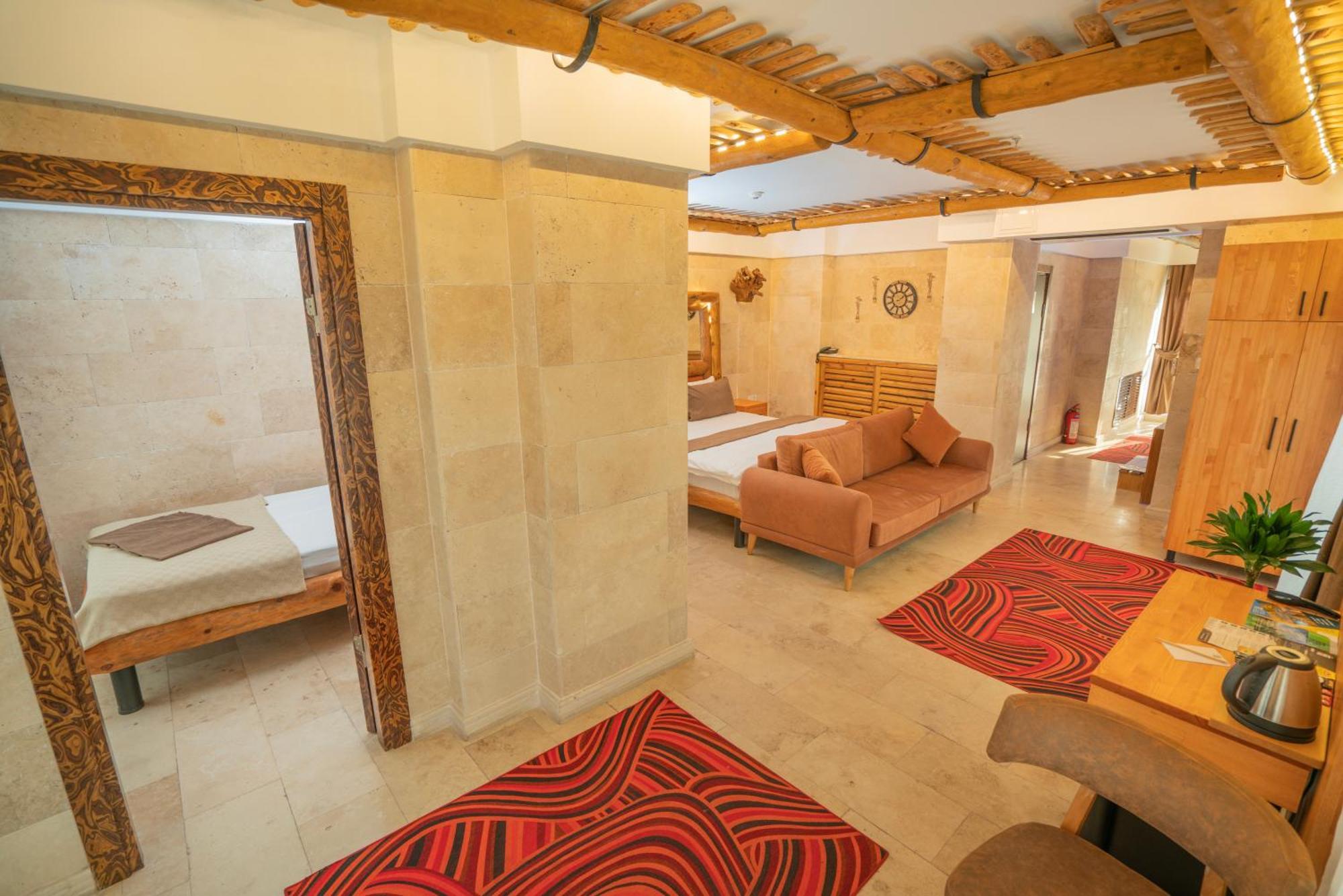 Pasha Palace Hotel 3*
