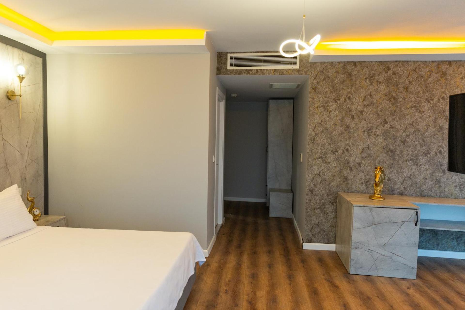 The Hera Business & Istambul