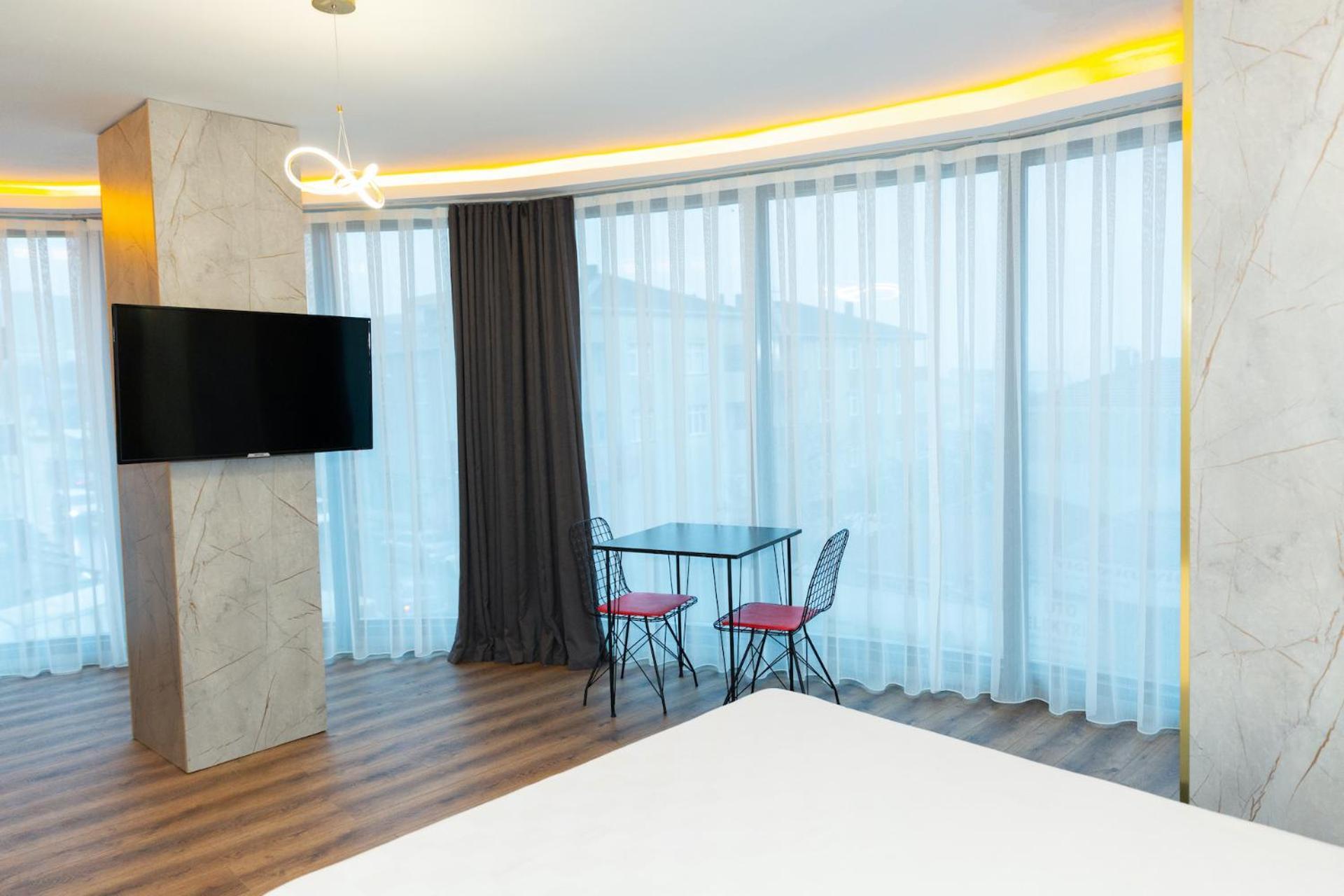 Hotel The Hera Business & 4*