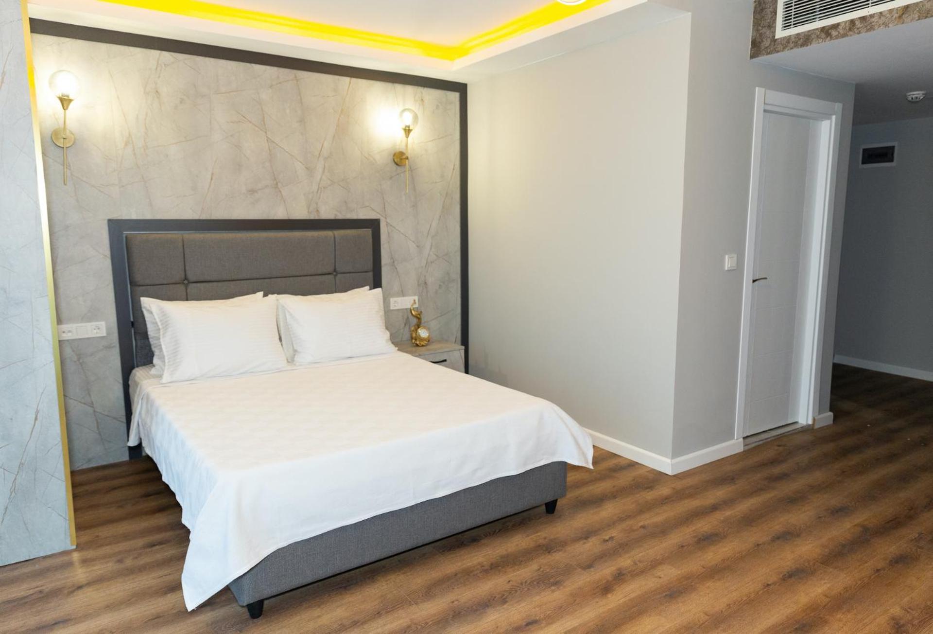 The Hera Business & Istambul
