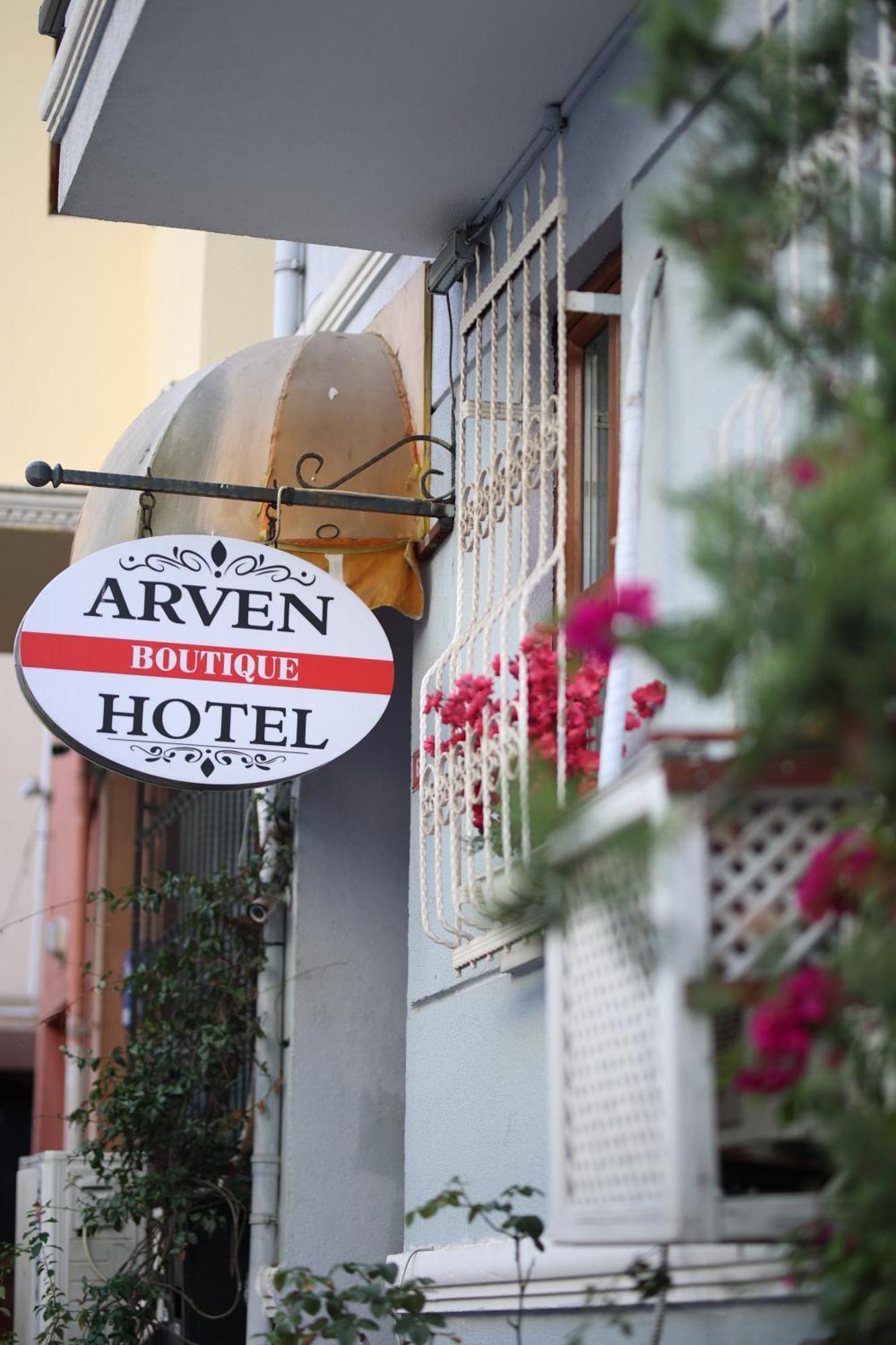 Otel Arven 3*