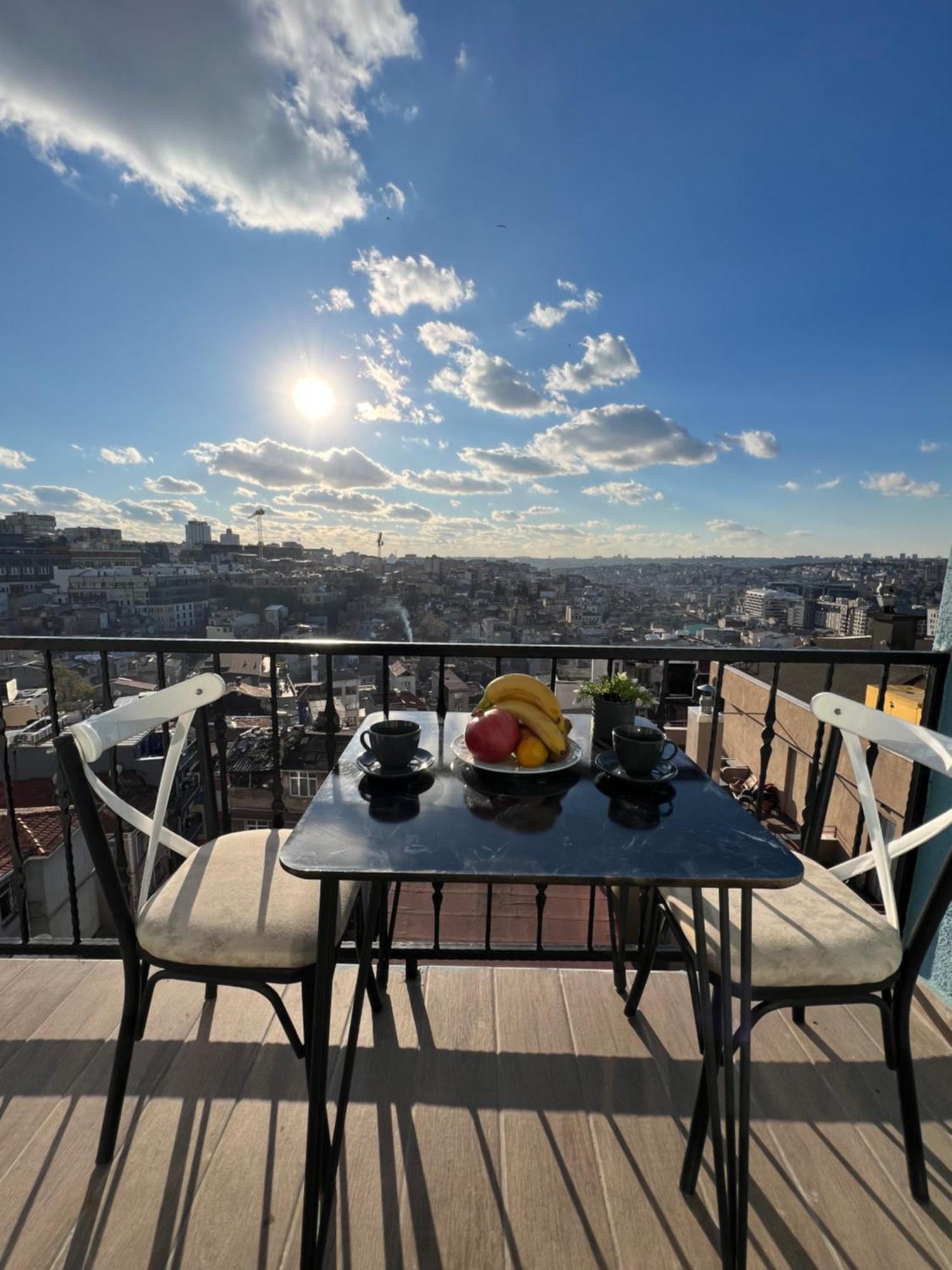 Taksim Larissa İstanbul