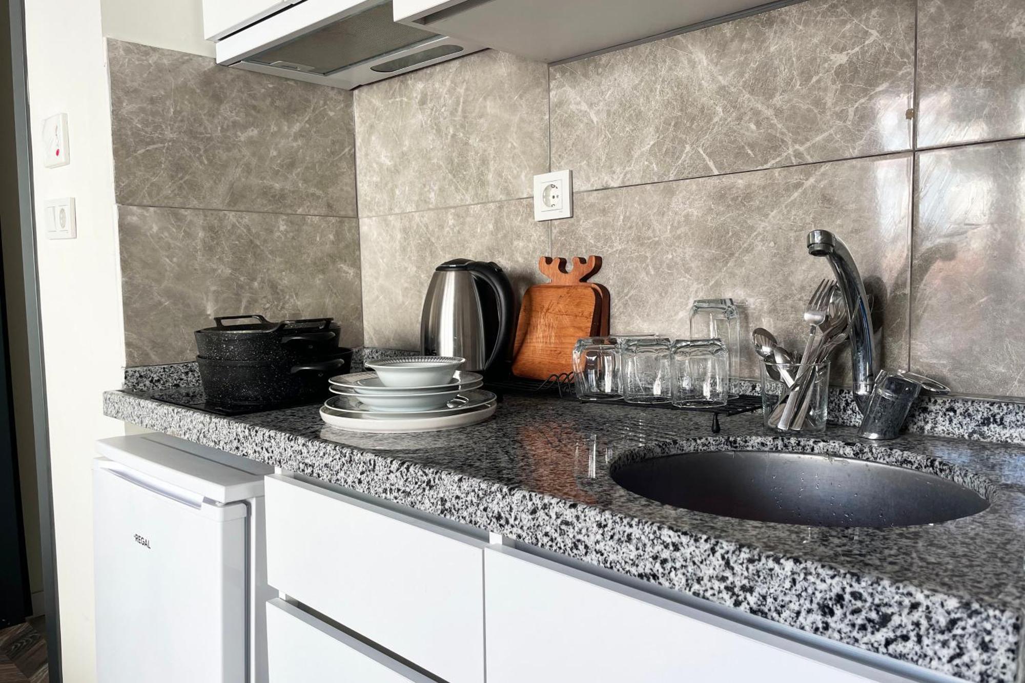 2br 2bath With Balcony Near Nisantasi And Taksim #5 Apartment Istanbul