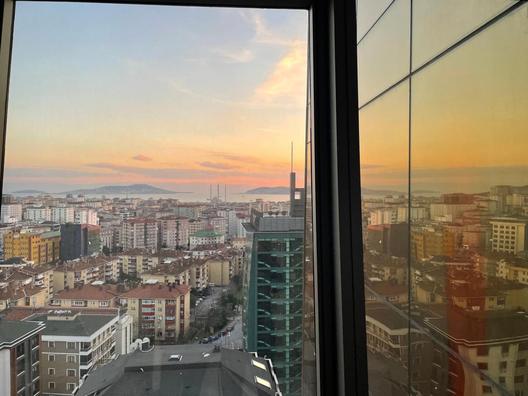 With Incredible View Of The Sea Near Metro Station