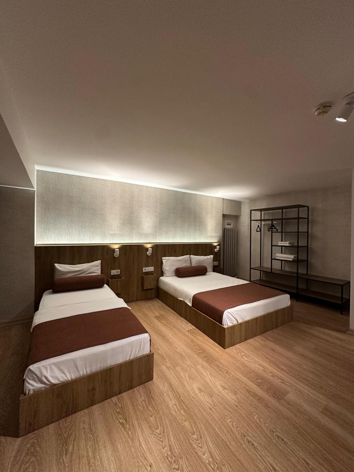 Casa Rosso Otel