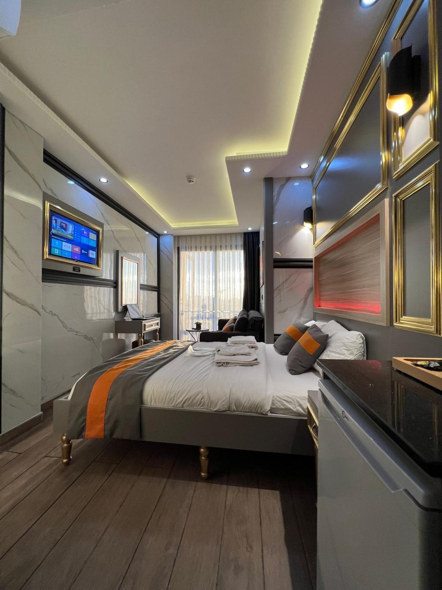 Taksim Larissa Aparthotel 2*