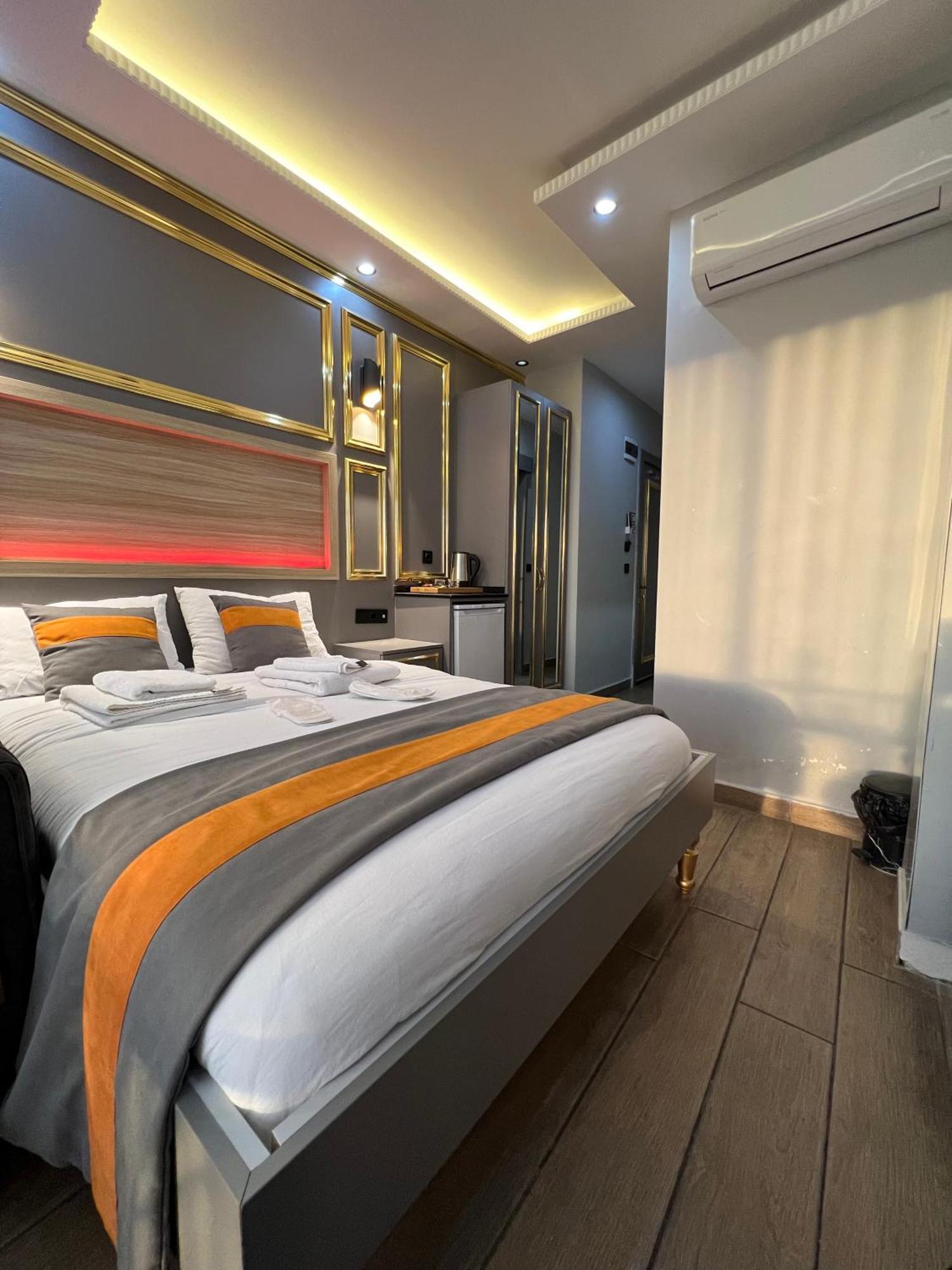 Apart Otel Taksim Larissa 2*