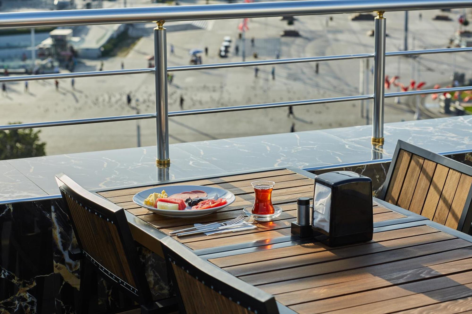 Royal Pera Taksim Aparthotel