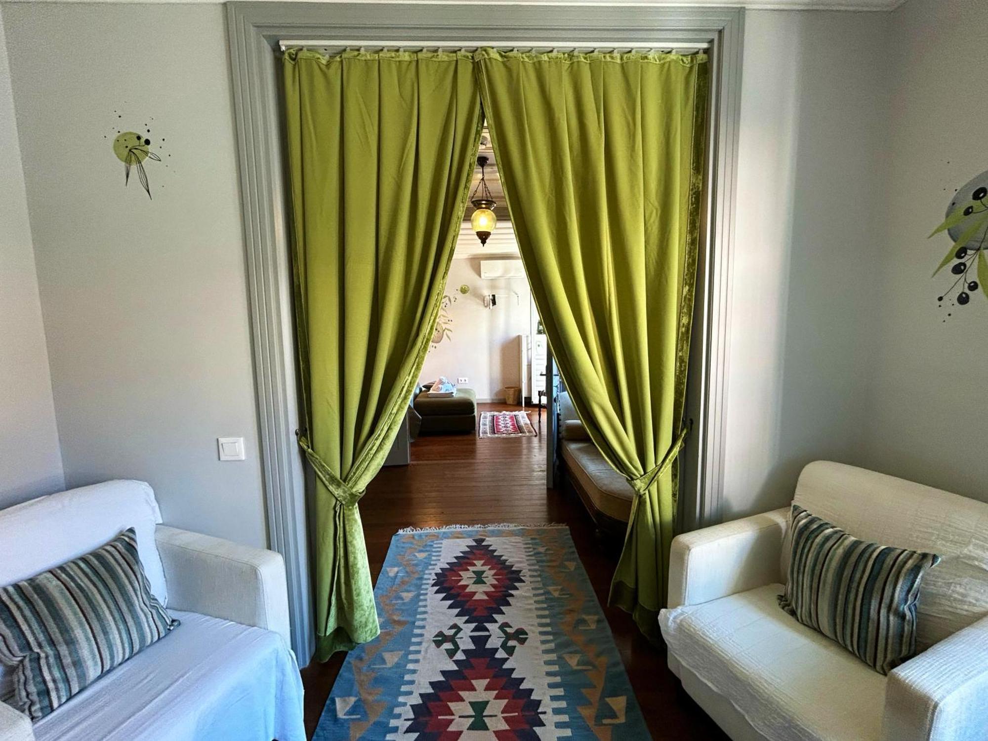 Tilas - In 19th Century Wooden Townhouse,kadikoy Istanbul