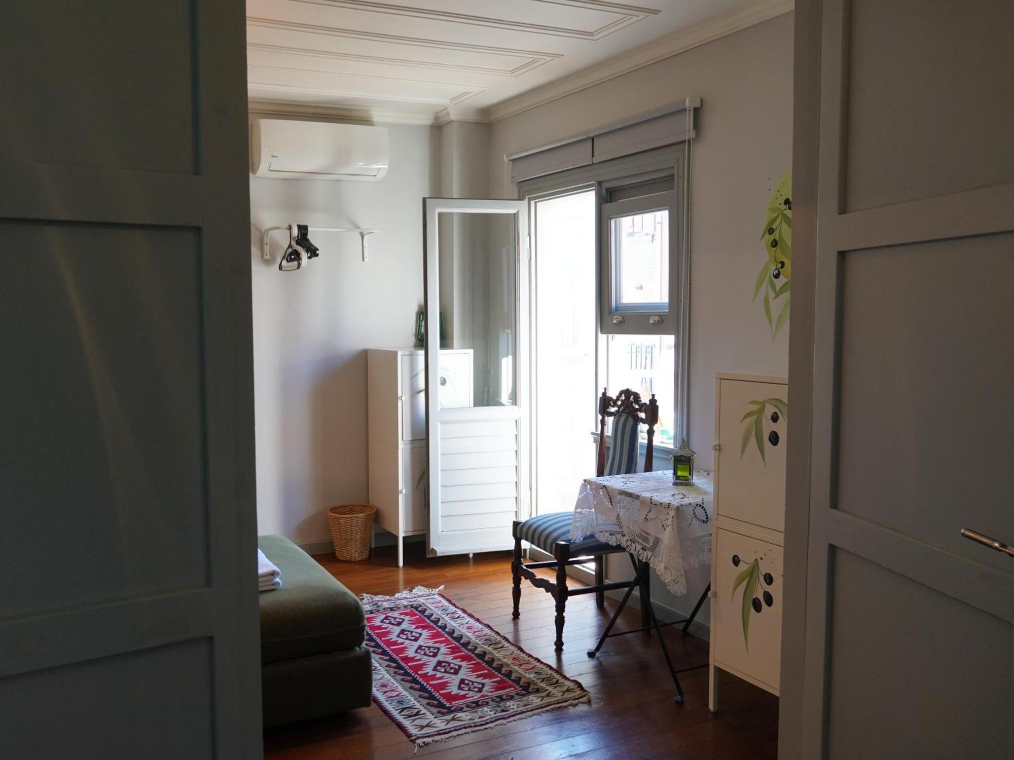 Tilas - In 19th Century Wooden Townhouse,kadikoy Hotel