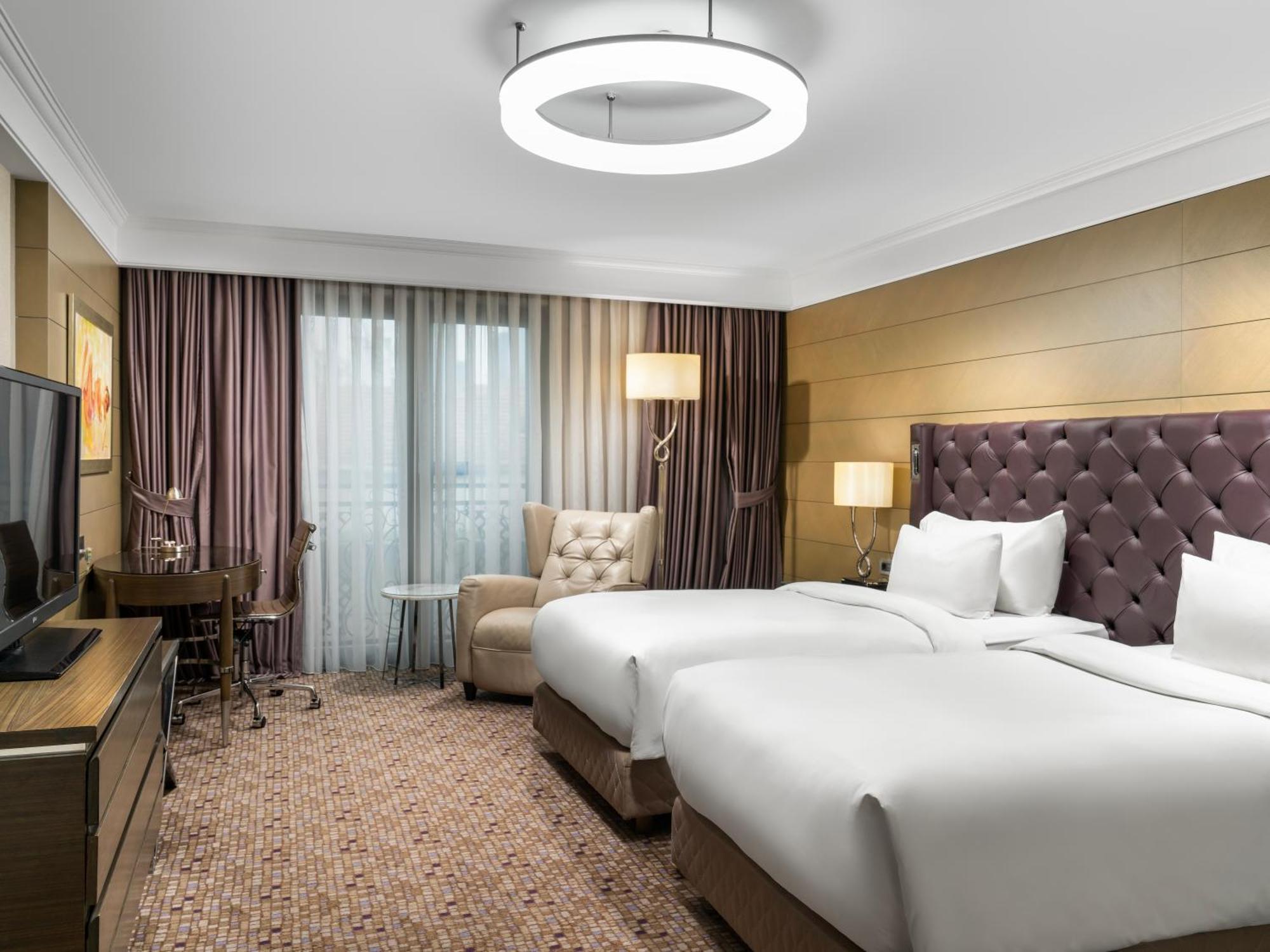 Otel Radisson Blu Hotel, Sisli 5*